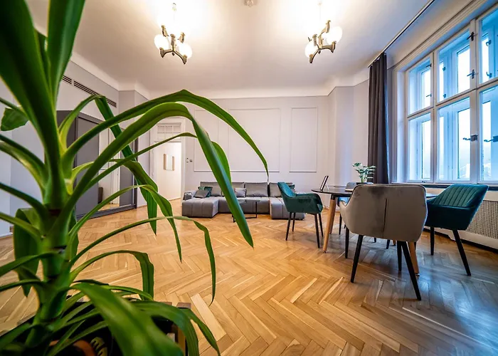 Budapest Grand Danube Suite